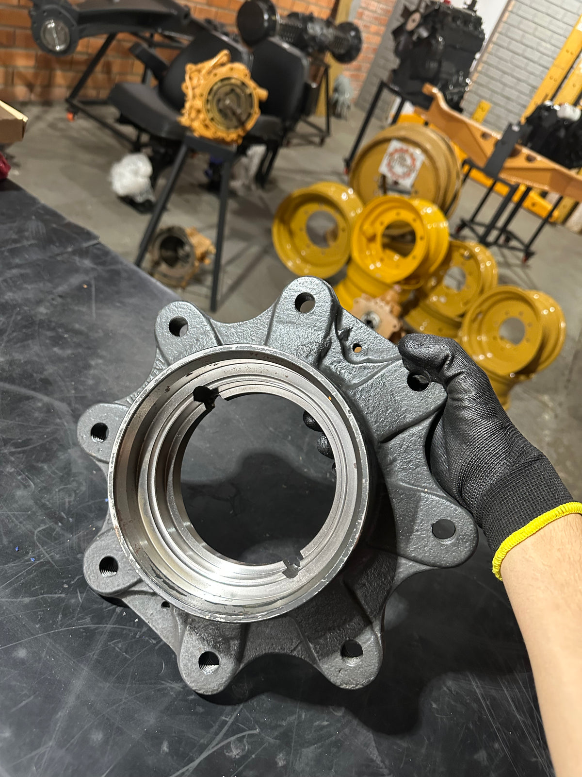 144466A1 / TK00304 CUBO RODA 4X4 CASE/RANDON/NEW HOLLAND/VOLVO